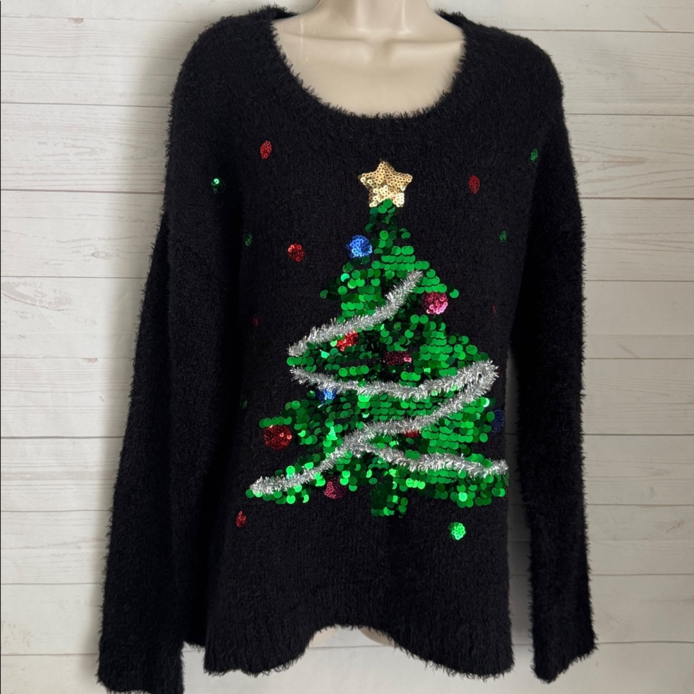 Kela Size L Sequin Christmas tree sweater Eyelash Yarn Soft & Festive